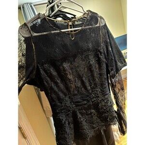 BLACK women lace top M size excellent condition
